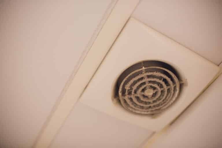 How to Clean a Bathroom Extractor Fan: A Step-by-Step Guide