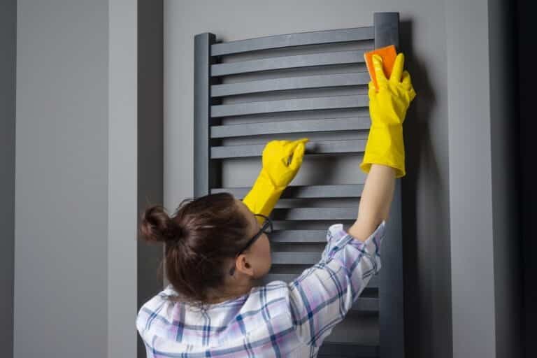 How to Clean a Bathroom Heater: A Step-by-Step Guide