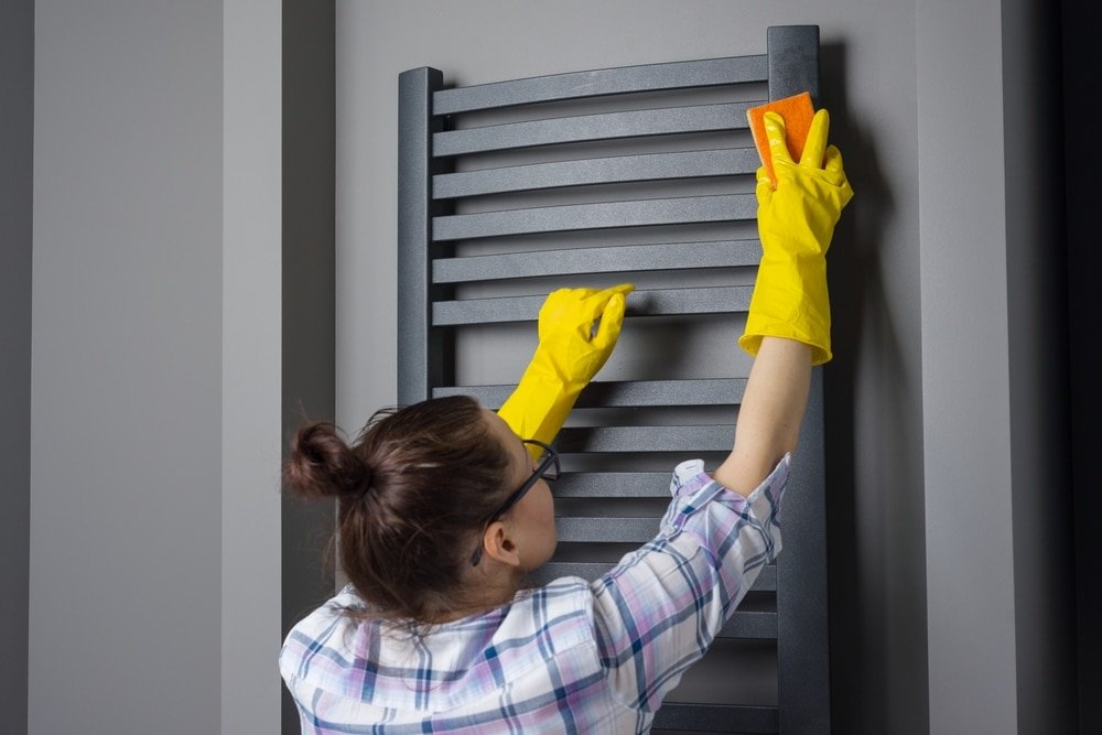 how to clean a bathroom heater