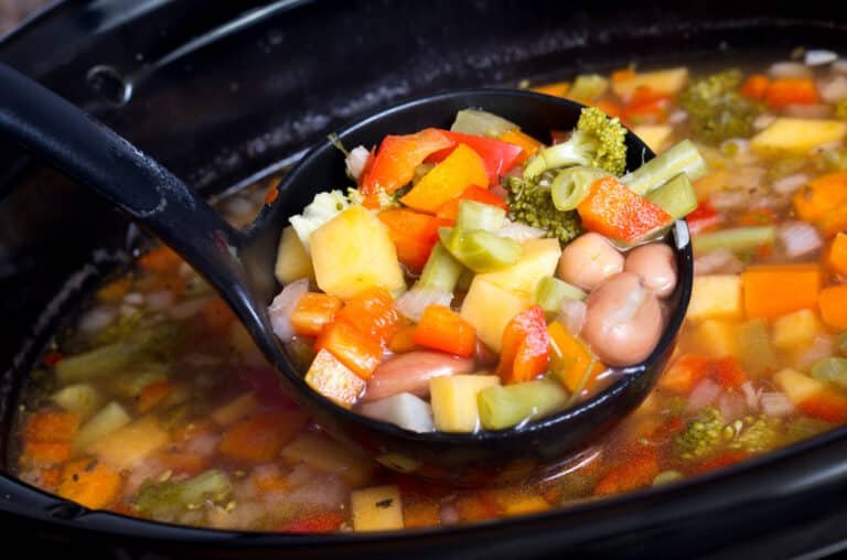 How to Make Soup in a Slow Cooker: A Guide