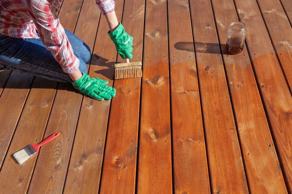 how to remove decking oil