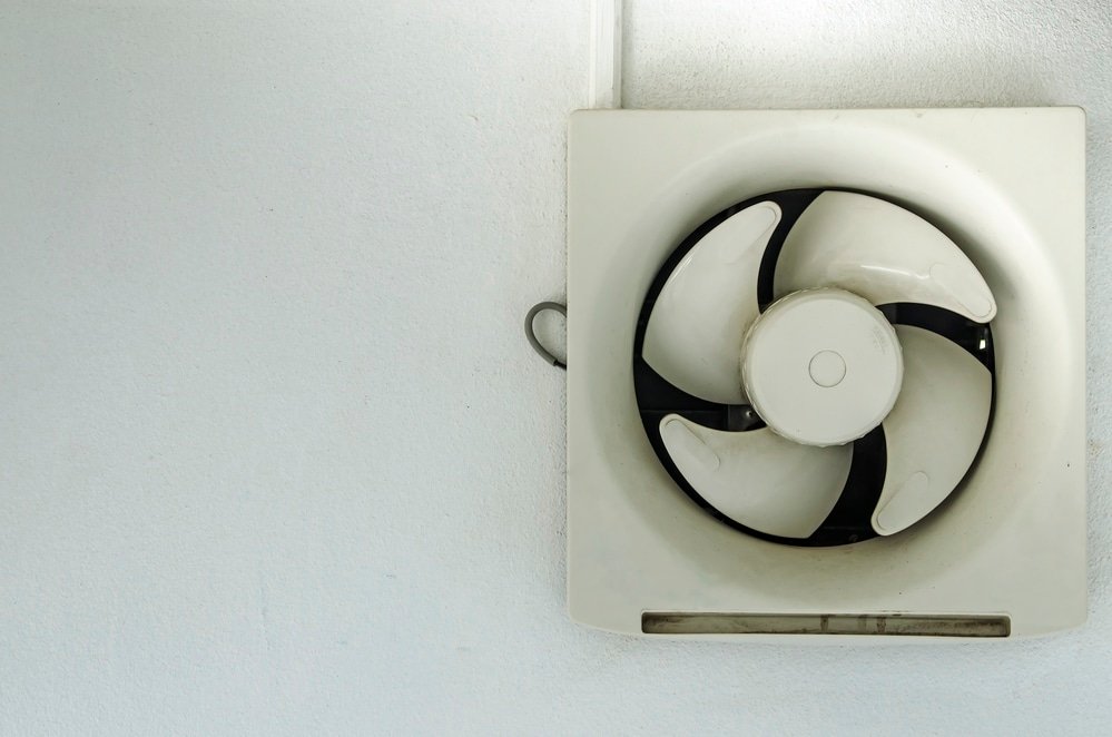 why is my bathroom extractor fan leaking water
