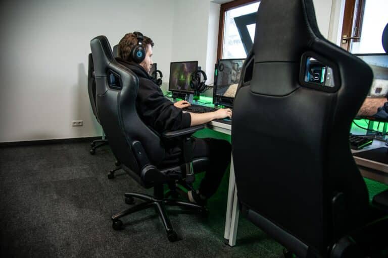 How Much Weight Can a Gaming Chair Hold? Find Out Now!