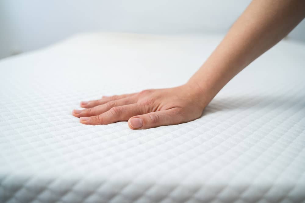How to Fluff a Mattress Topper