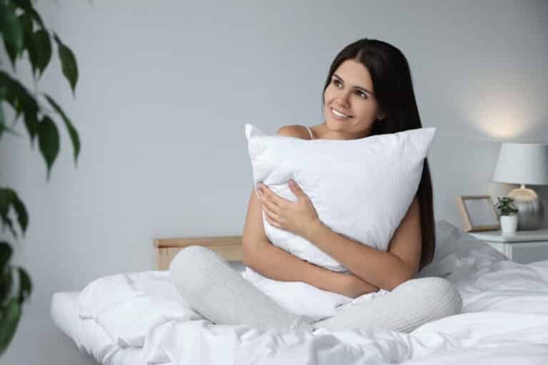 How to Make Pillows Fluffy Again: Tips and Tricks!