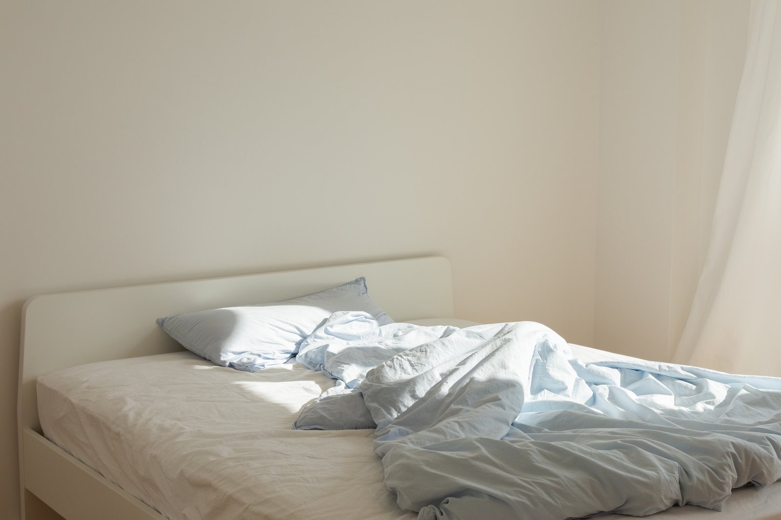 How to Put a Duvet Cover On a Weighted Blanket