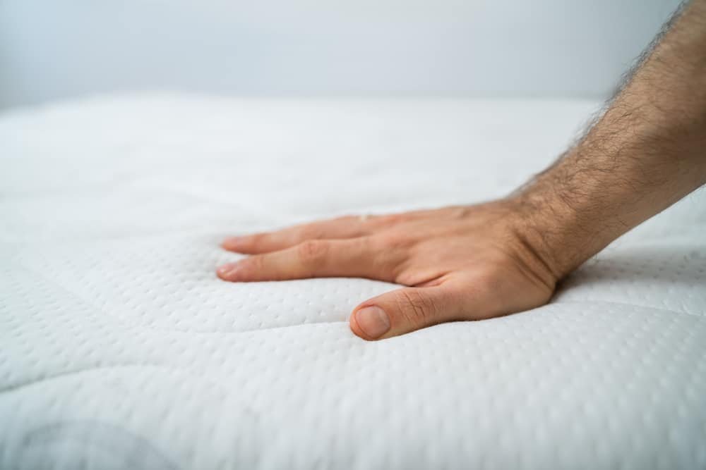 How to Restore a Memory Foam Mattress Topper