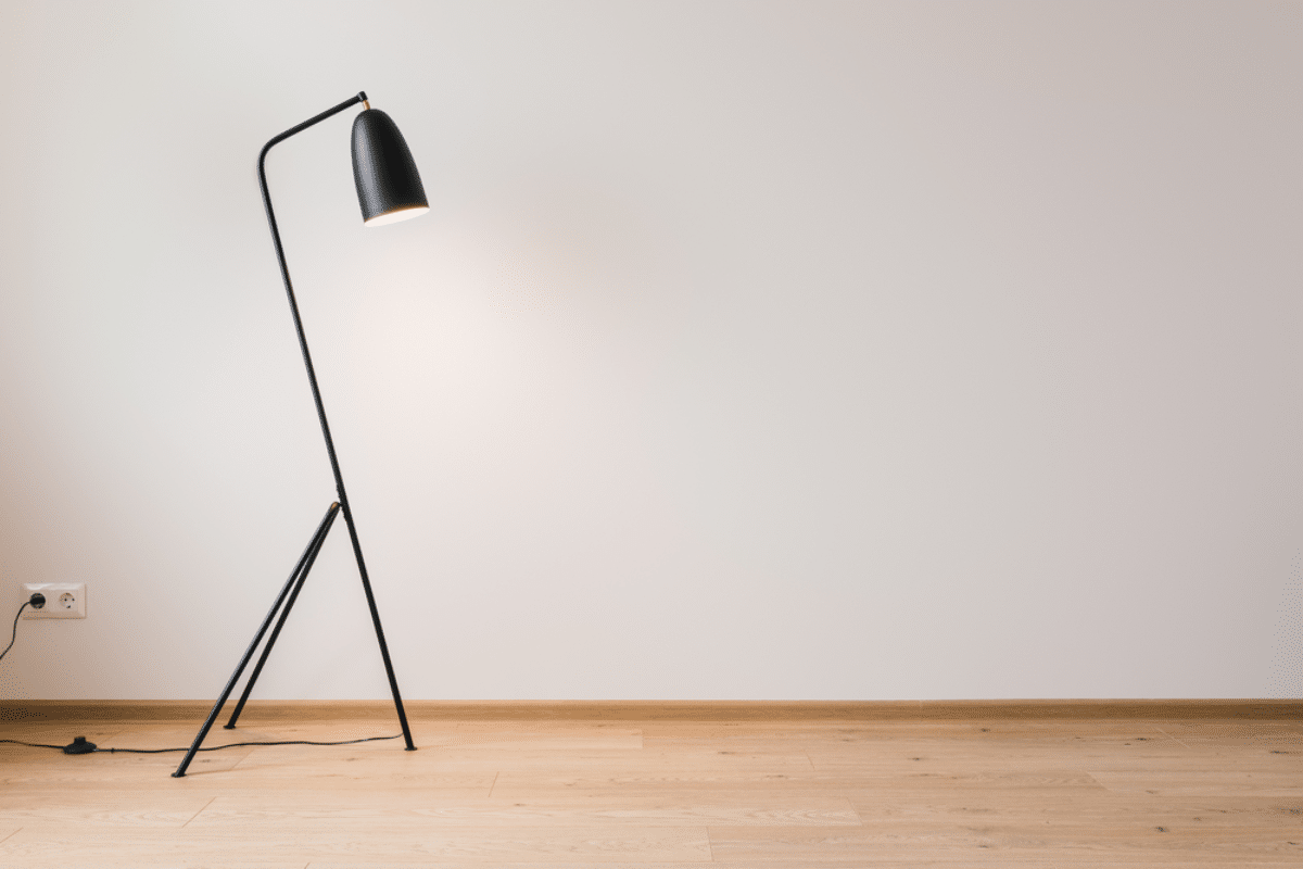 How to Rewire an Old Floor Lamp