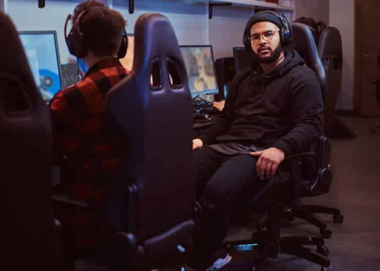 Master the Art of Comfort: How to Sit in a Gaming Chair