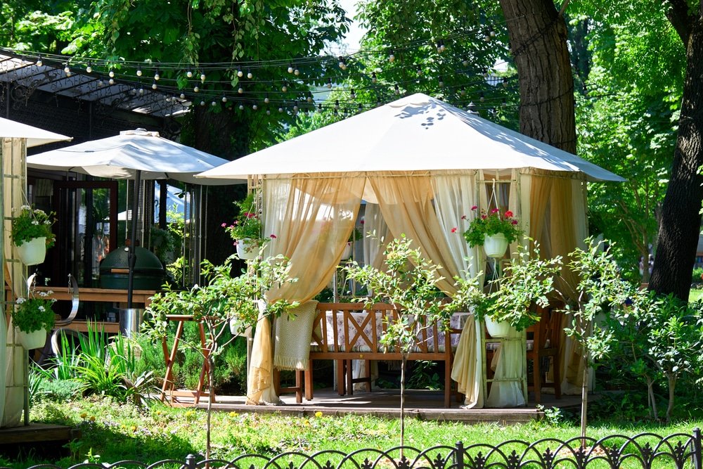 gazebo vs marquee