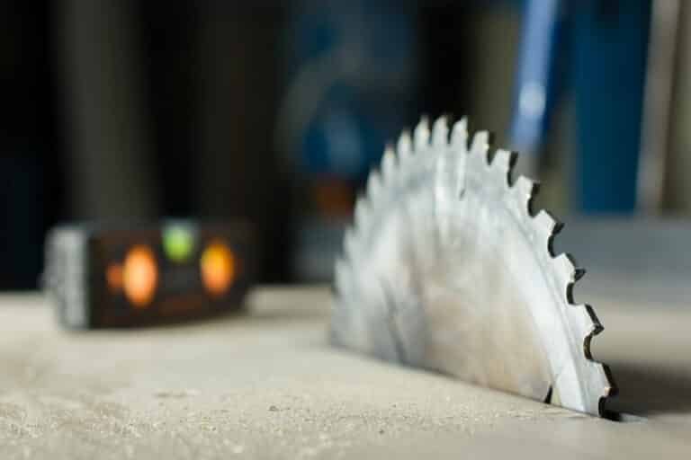 Saw This Coming? Here’s How to Change a Table Saw Blade!