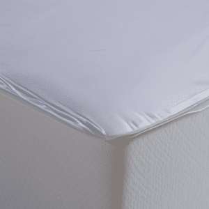 A close up look at a mattress protector